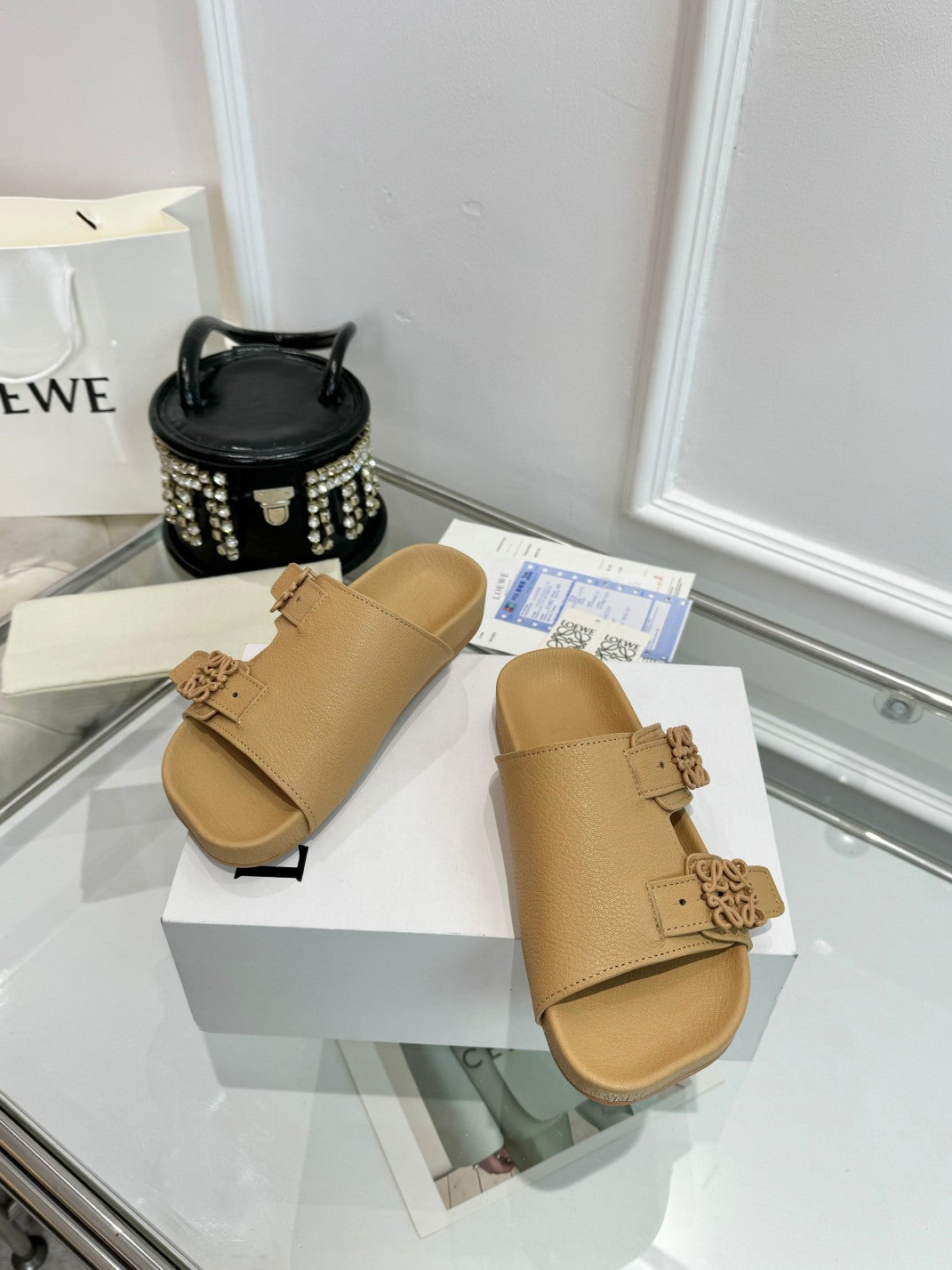 Loewe Ease Leather Slide Beige Sheepskin 246541