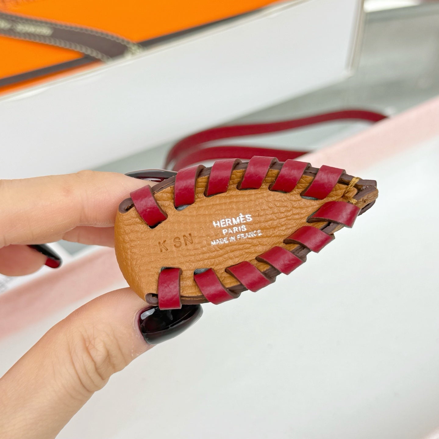 HM Horse Head Charm Brown Burgundy Calfskin