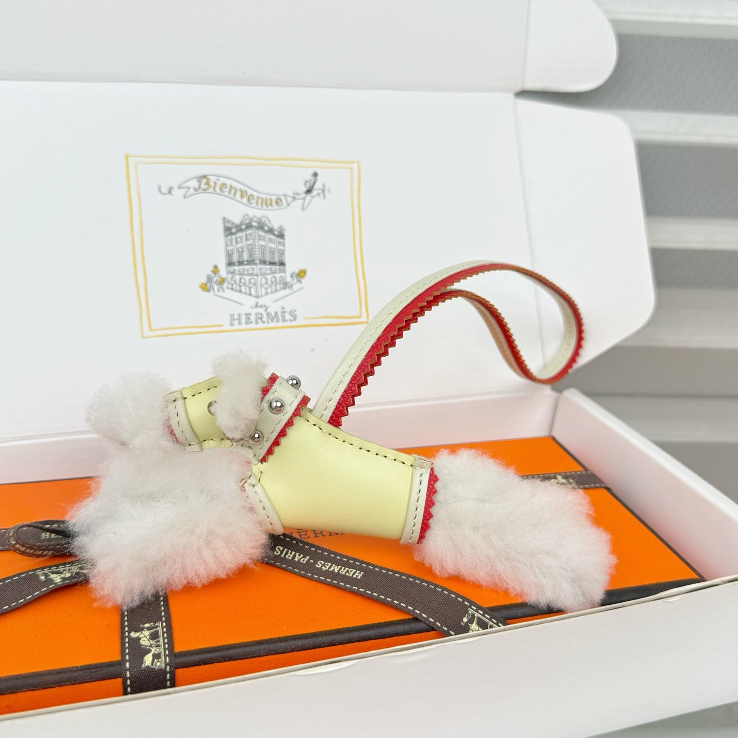 HM Budy Puppy Pendant Charm White Light Yellow Wool Cowhide