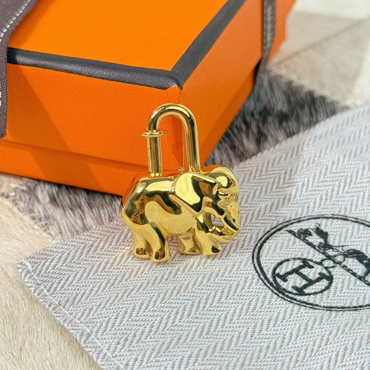 HM Elephant Charm