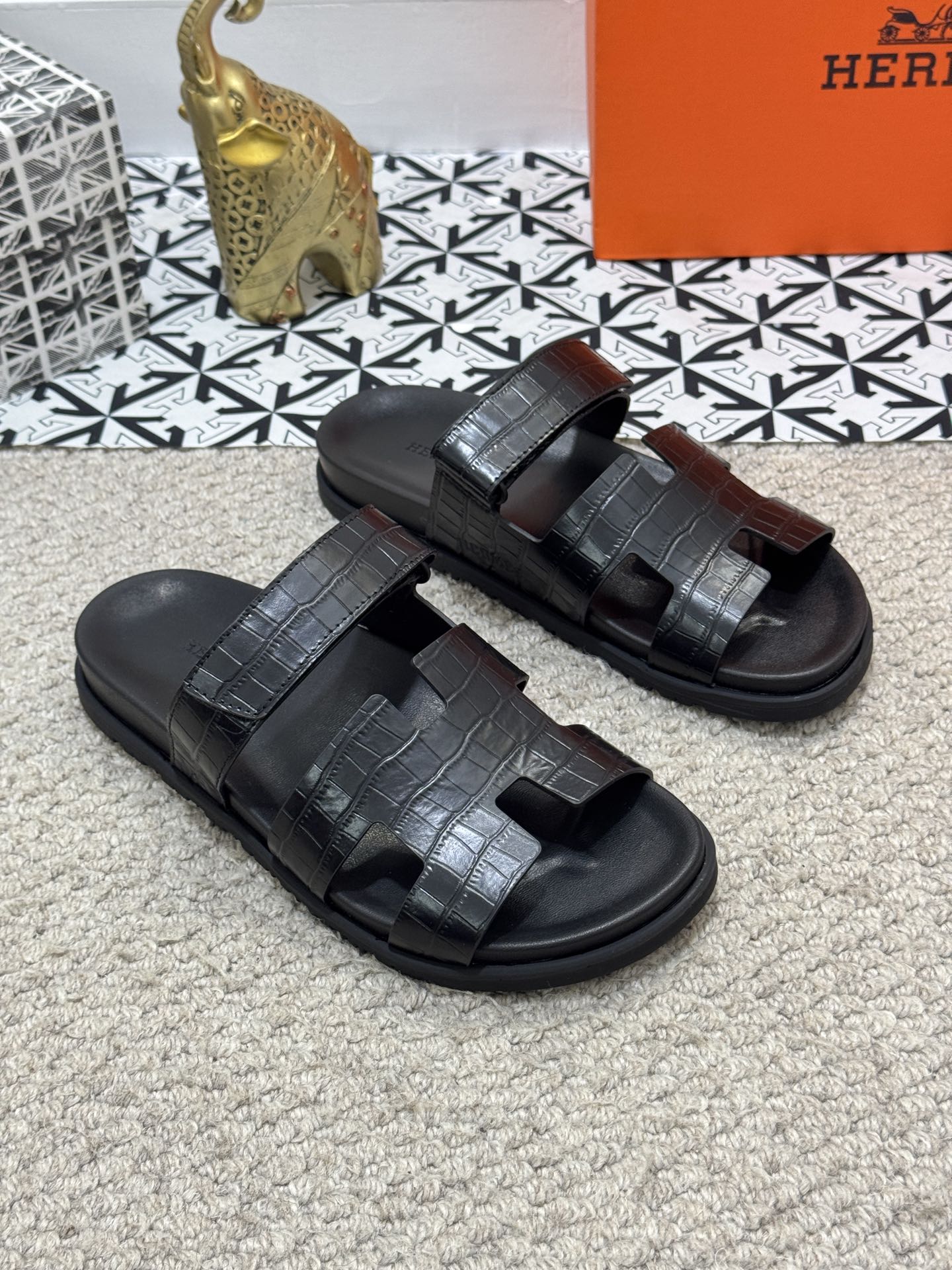 HM Men's Chypre Slide Black Cowhide 542930