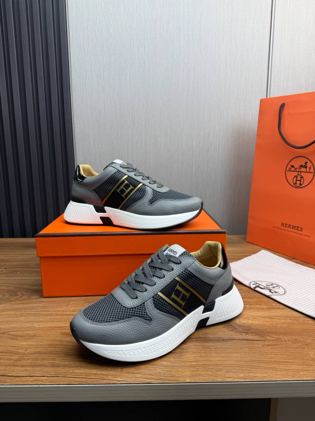 HM Men's Sneaker Grey Mesh Cowhide 519227