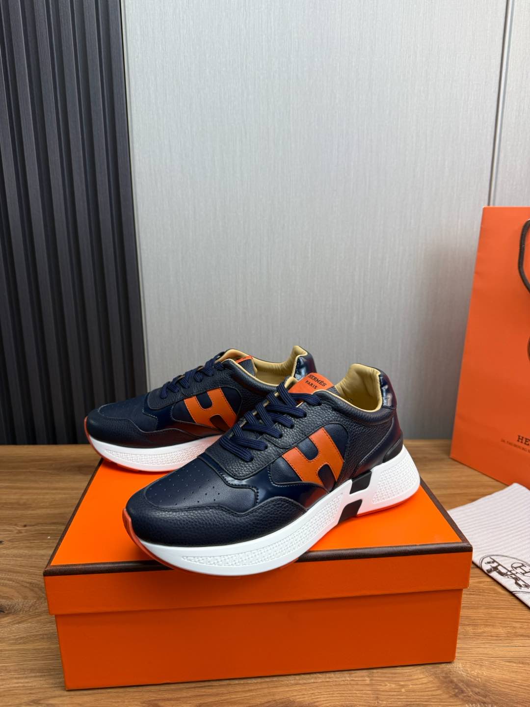 HM Men's Sneaker Navy Blue Cowhide 519232