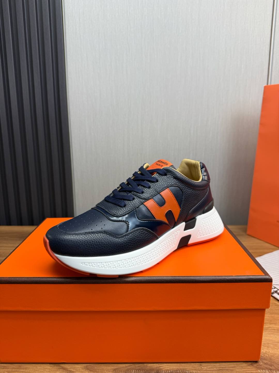 HM Men's Sneaker Navy Blue Cowhide 519232