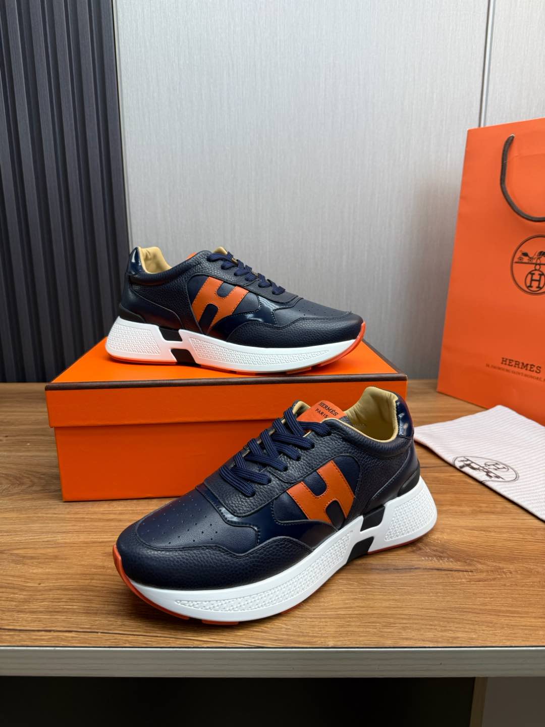 HM Men's Sneaker Navy Blue Cowhide 519232