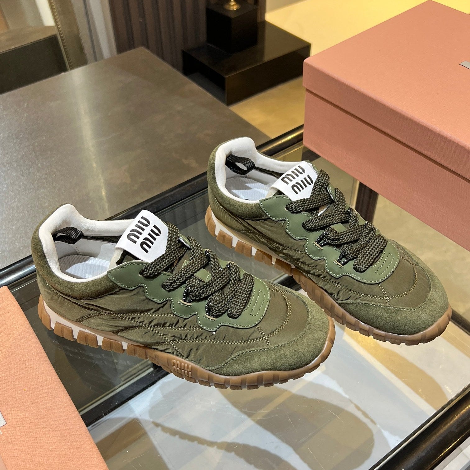 MIU 26ss Sneaker Moss Green Fabric Suede 625653