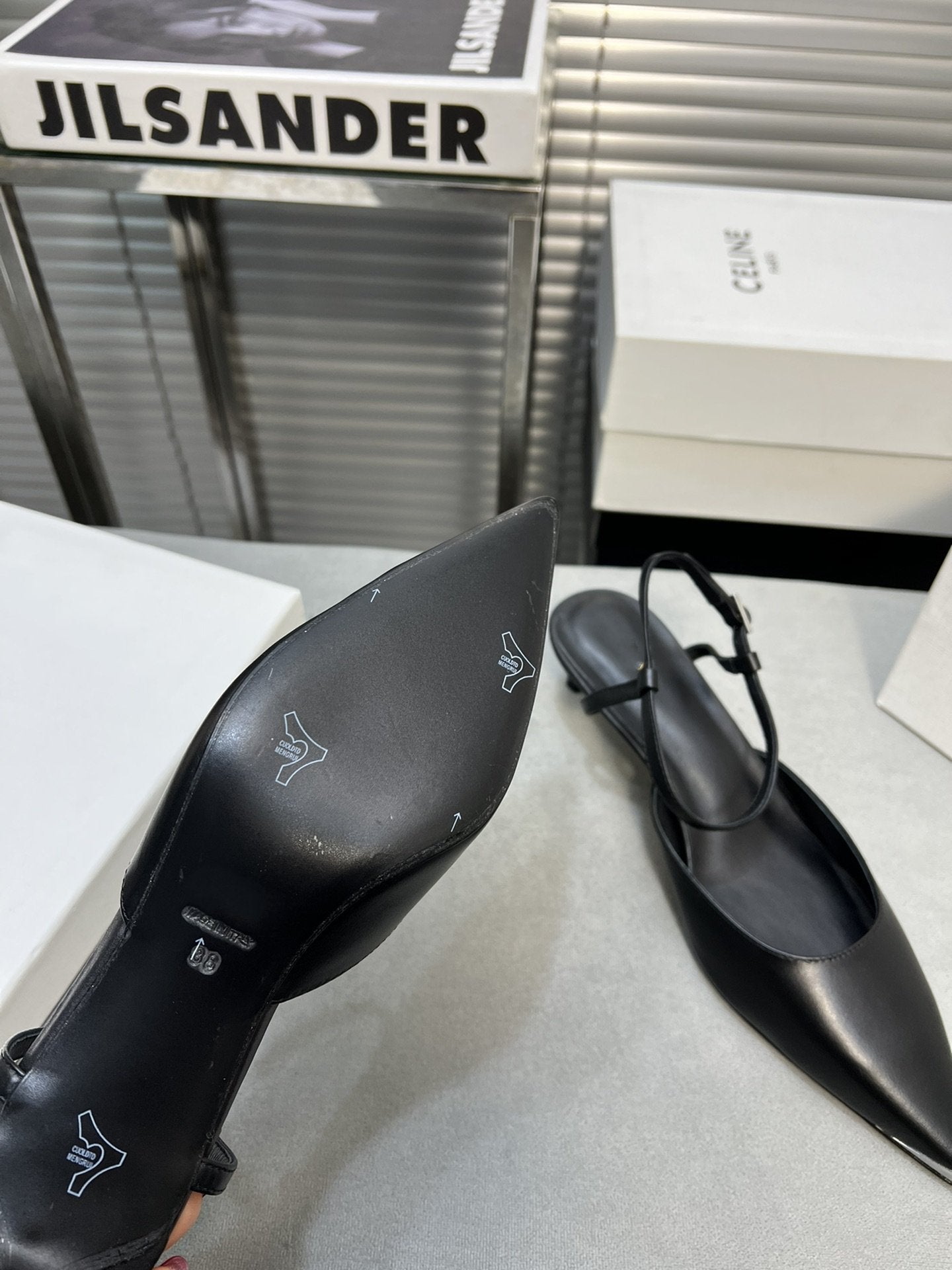 cl kitten 50 with metal toe black calfskin