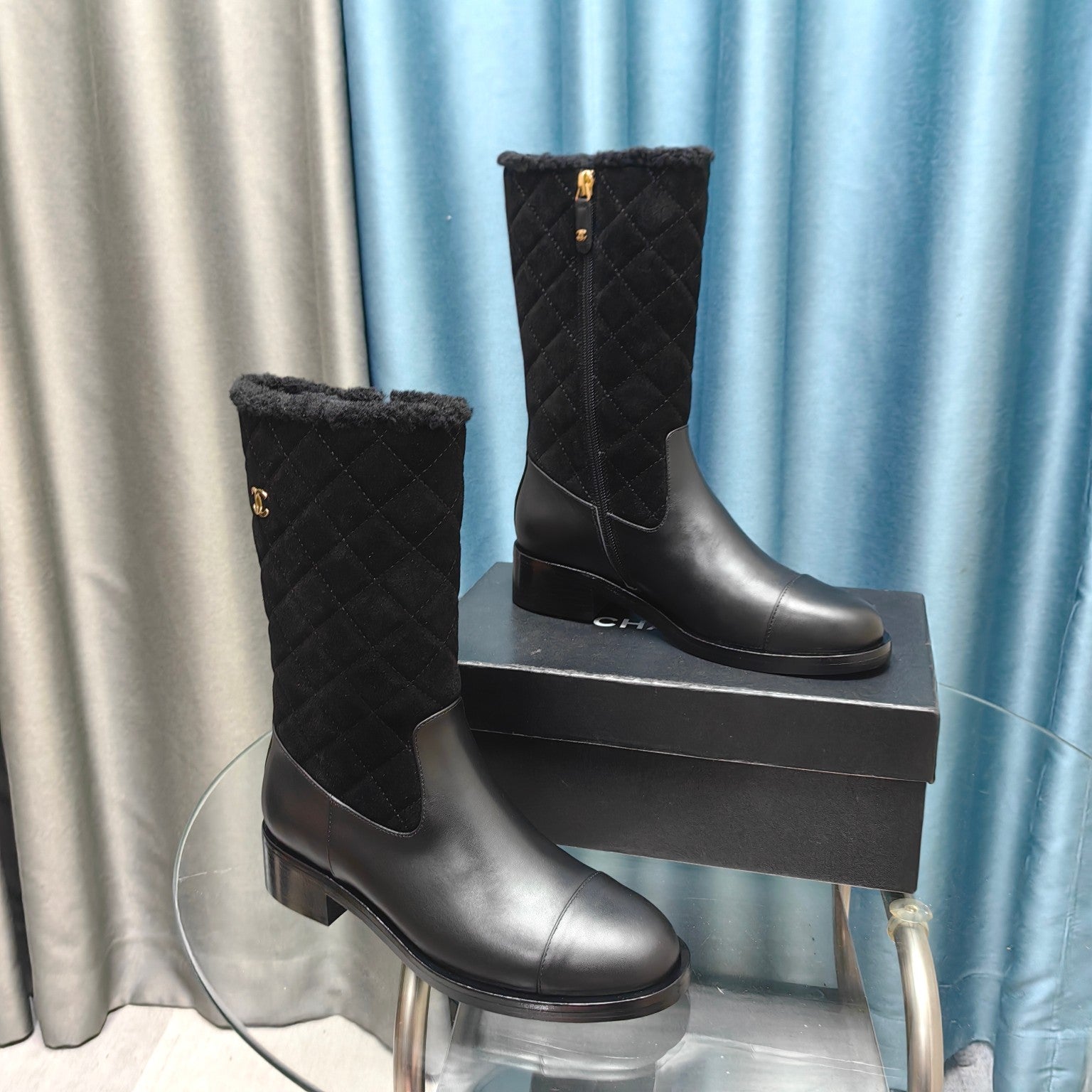 CC Short Boots Black Suede Lining Wool And Lambskin