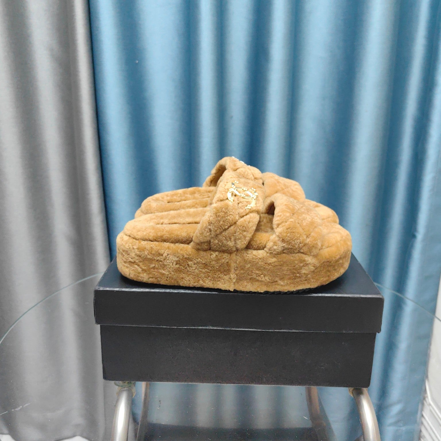 CC Slippers Light Brown Pattern Fleece Wool