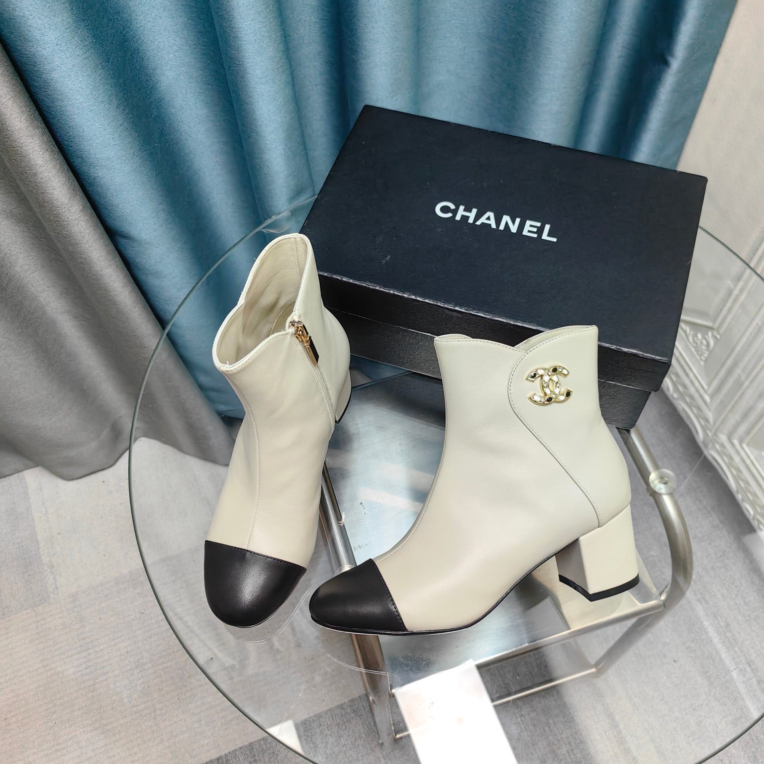 CC Ankle Boots White Cowhide