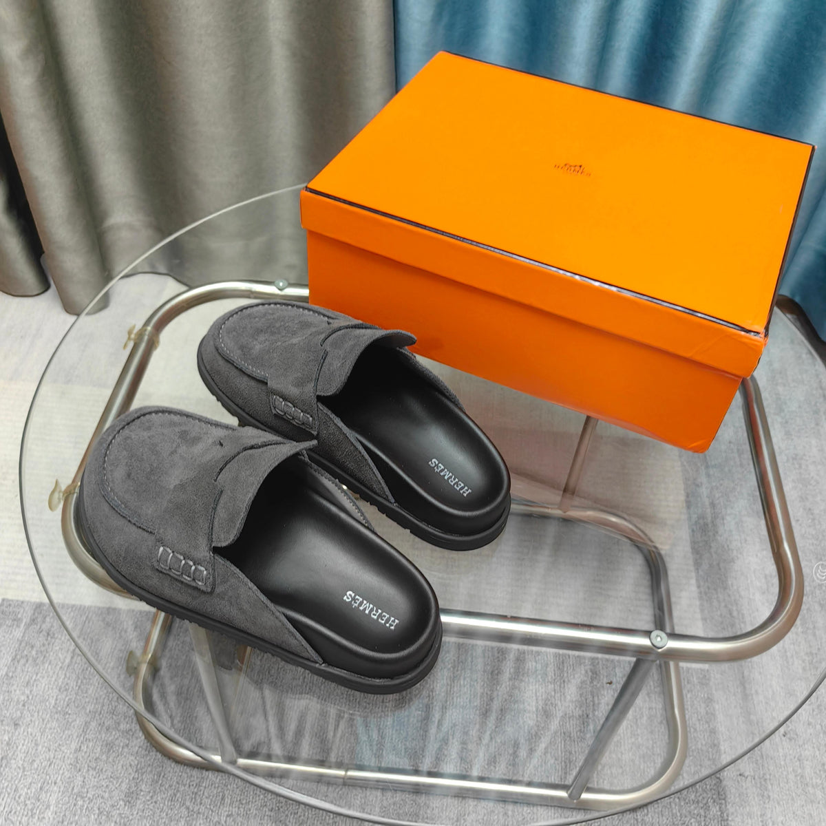 HM 25 Go Mule Dark Grey Suede 369350