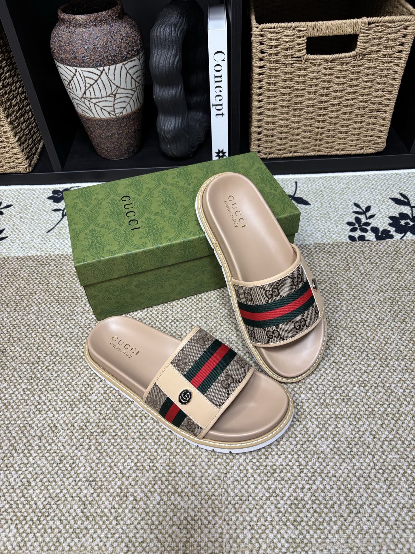 GG Men's Web Slide Beige Canvas Cowhide 595537