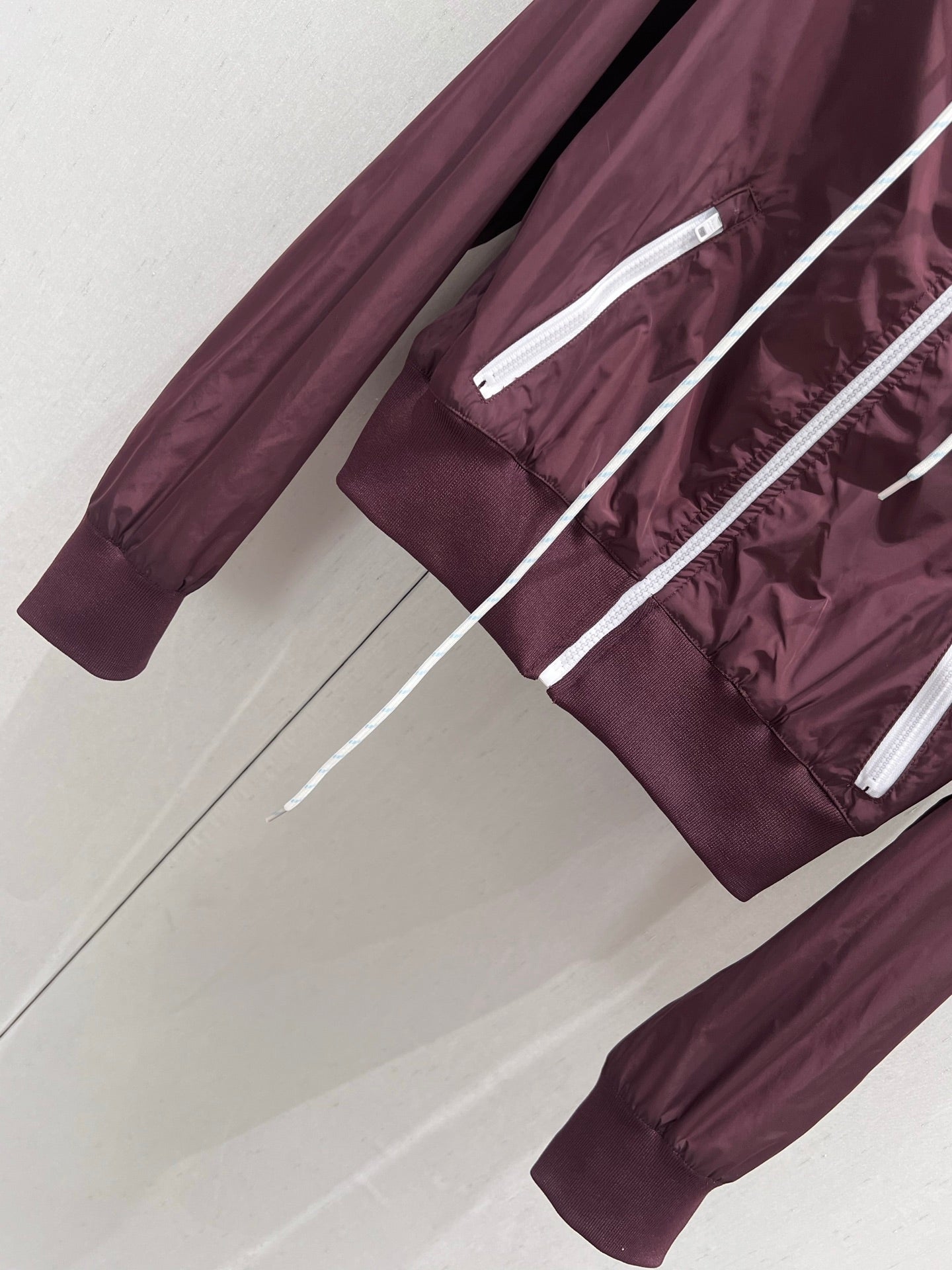 Prada 25 Short Hooded Jacket Red Burgundy Poliamide 211160