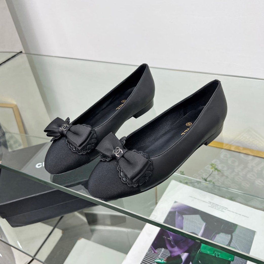 CC Ballet Flats Black Lambskin