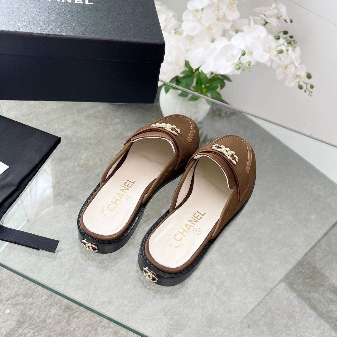 CC 25 Mule Dark Brown Calfskin Gold Double C