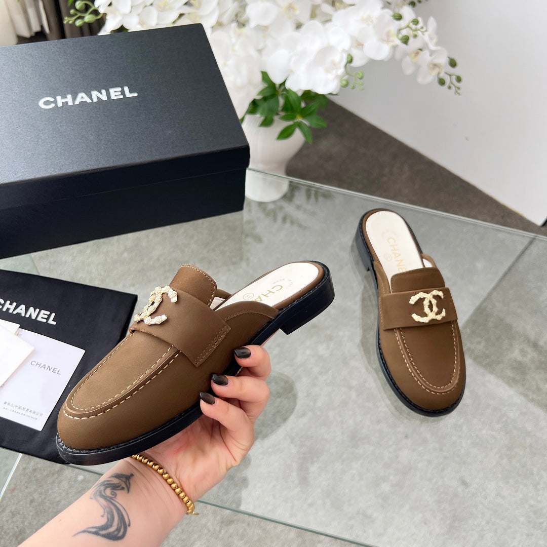 CC 25 Mule Dark Brown Calfskin Gold Double C