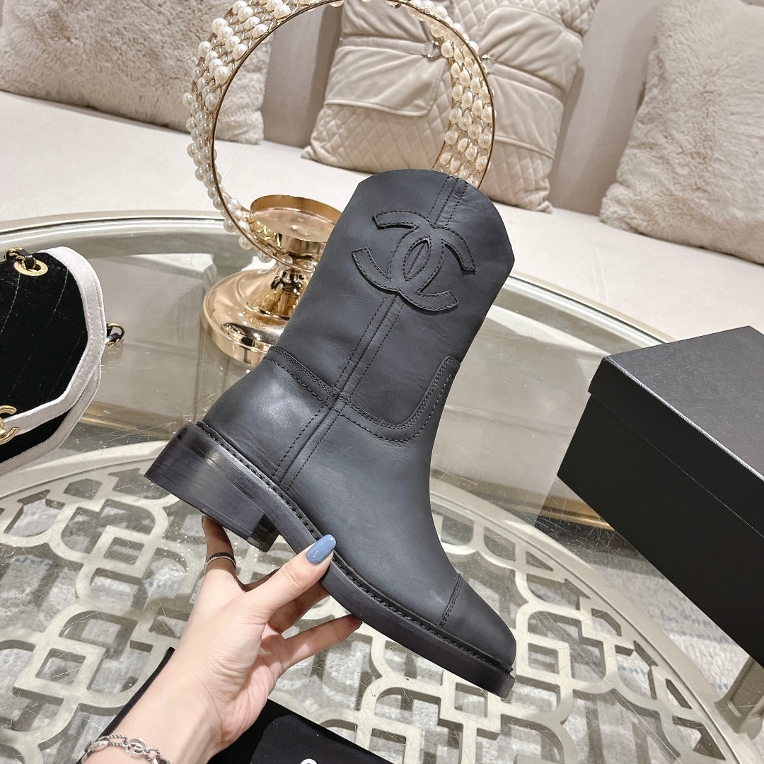 CC Ankle Boots 40mm Black Cowhide