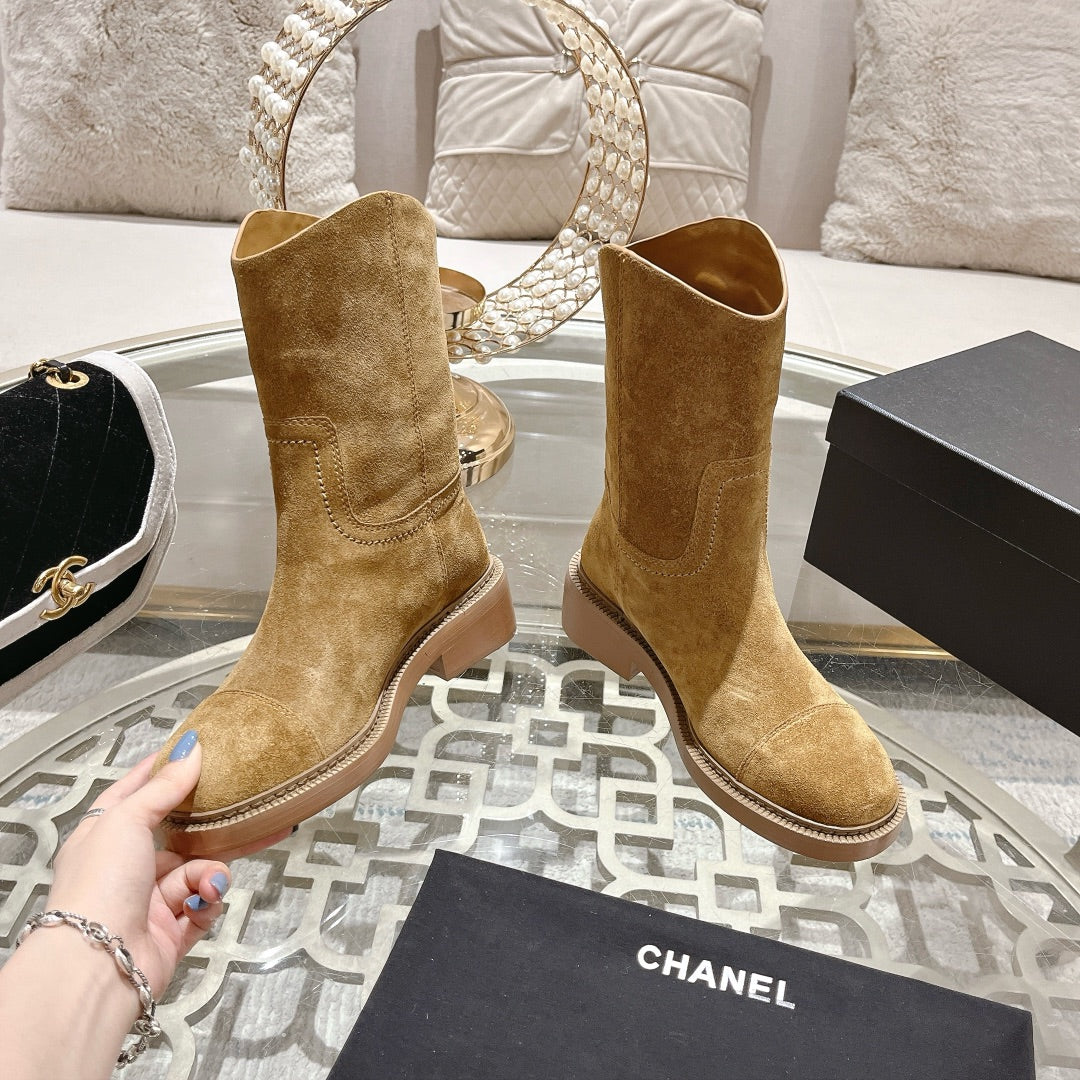 CC Ankle Boots 40mm Light Brown Suede