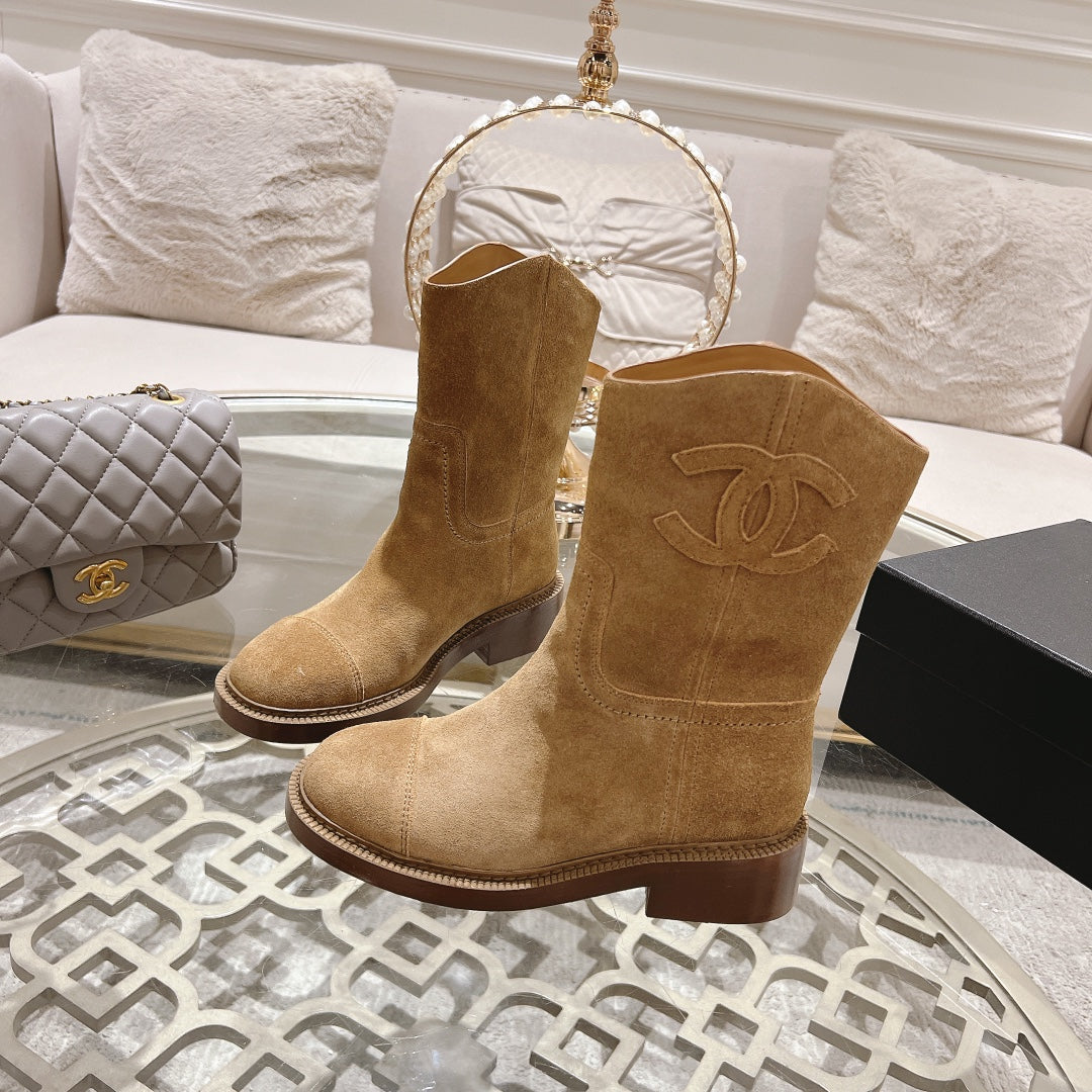 CC Ankle Boots 40mm Dark Beige Suede