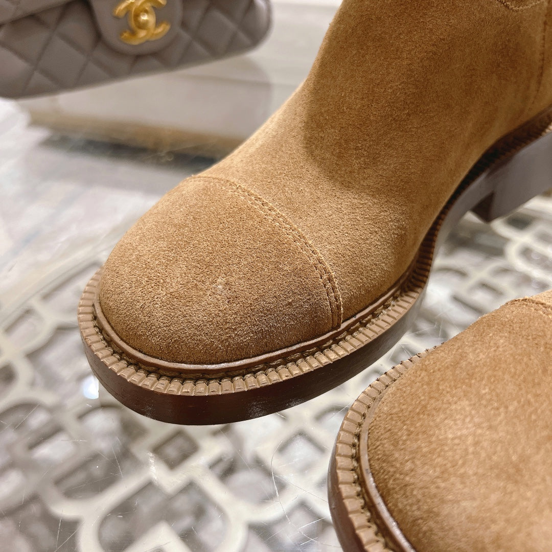 CC Ankle Boots 40mm Dark Beige Suede