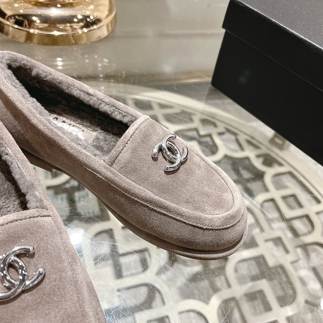 CC 25A Loafer Grey Sherpa Suede