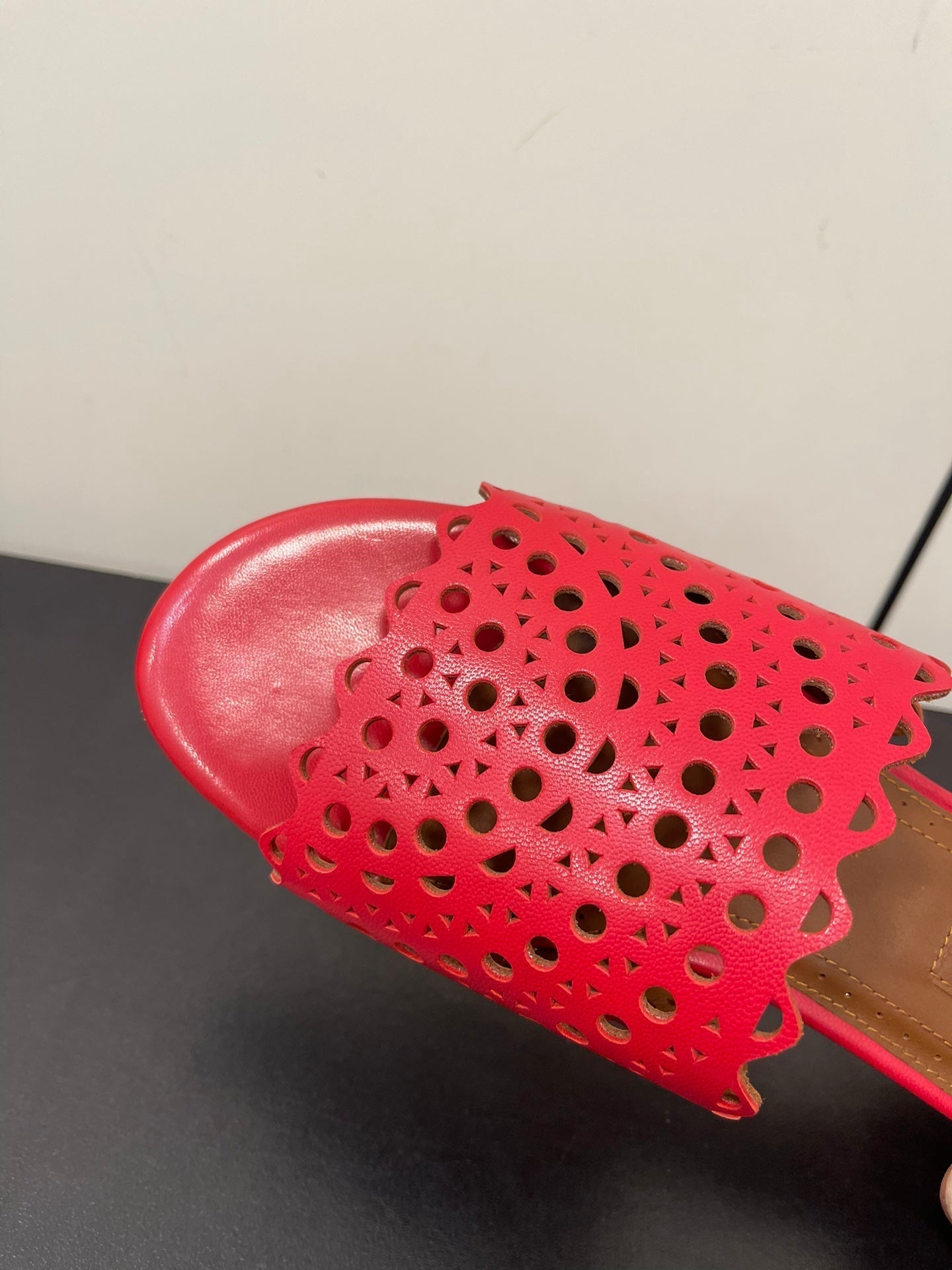 alaia mule red vienne lambskin