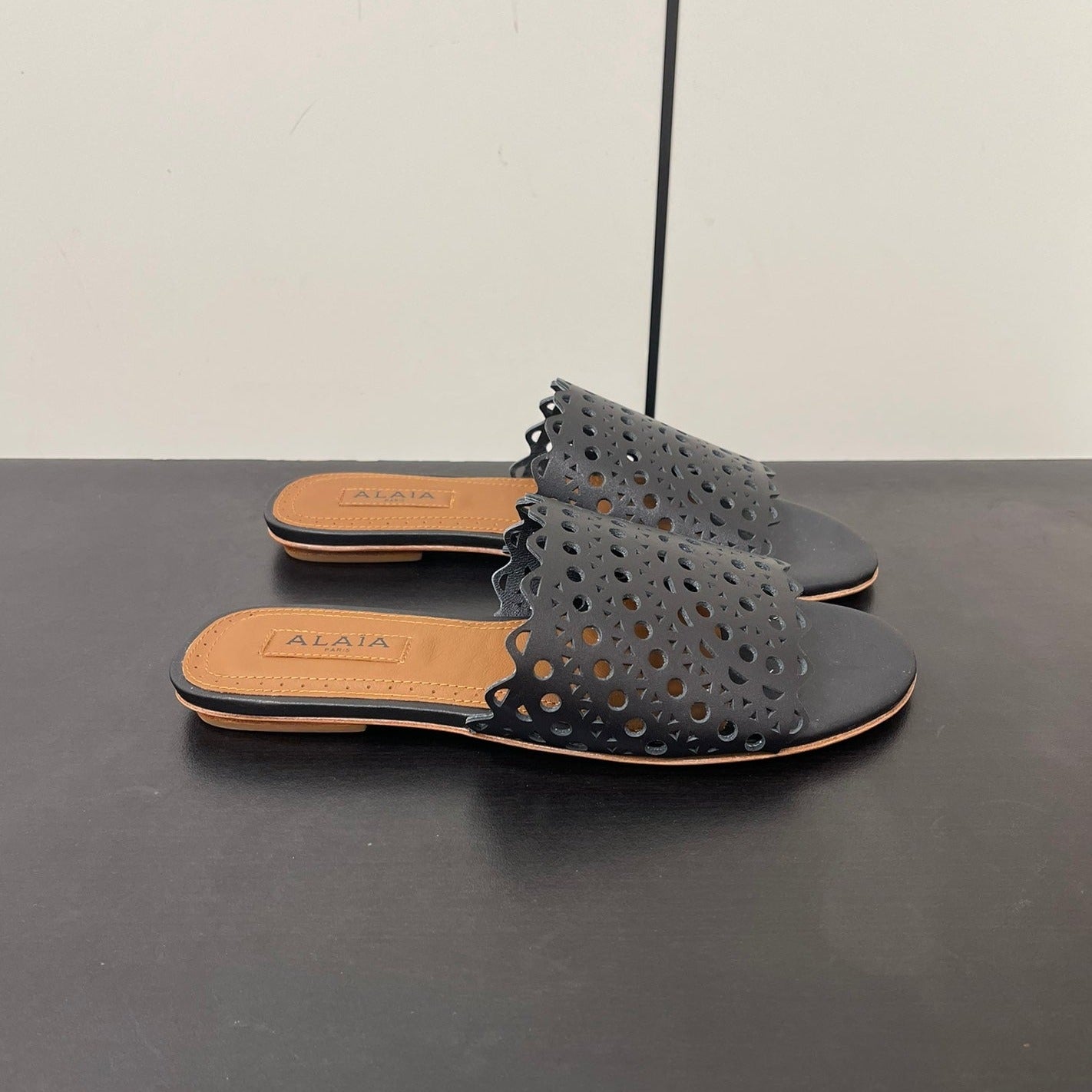 alaia mule black vienne lambskin