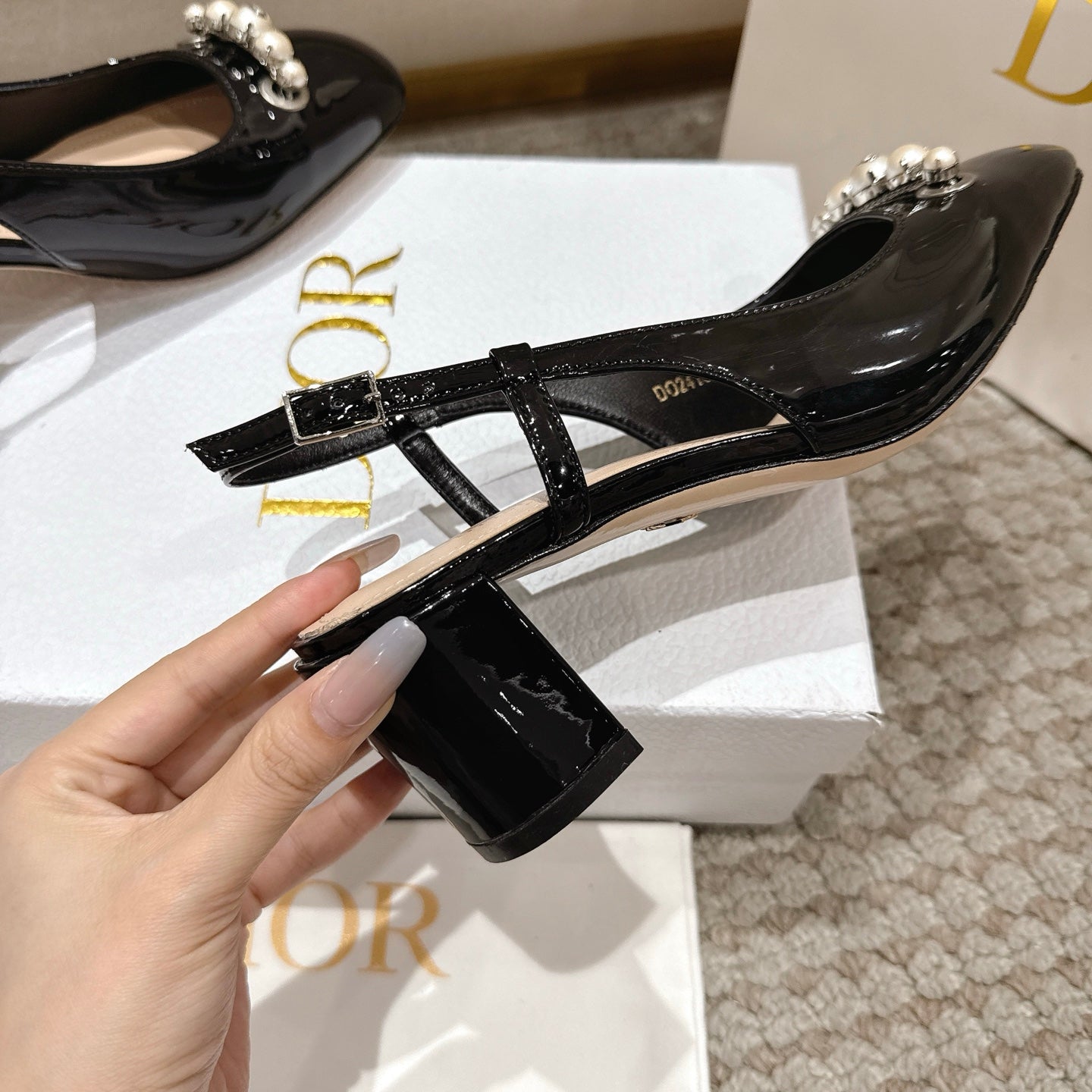 CD 25 slingback black pearls patent leather 396119