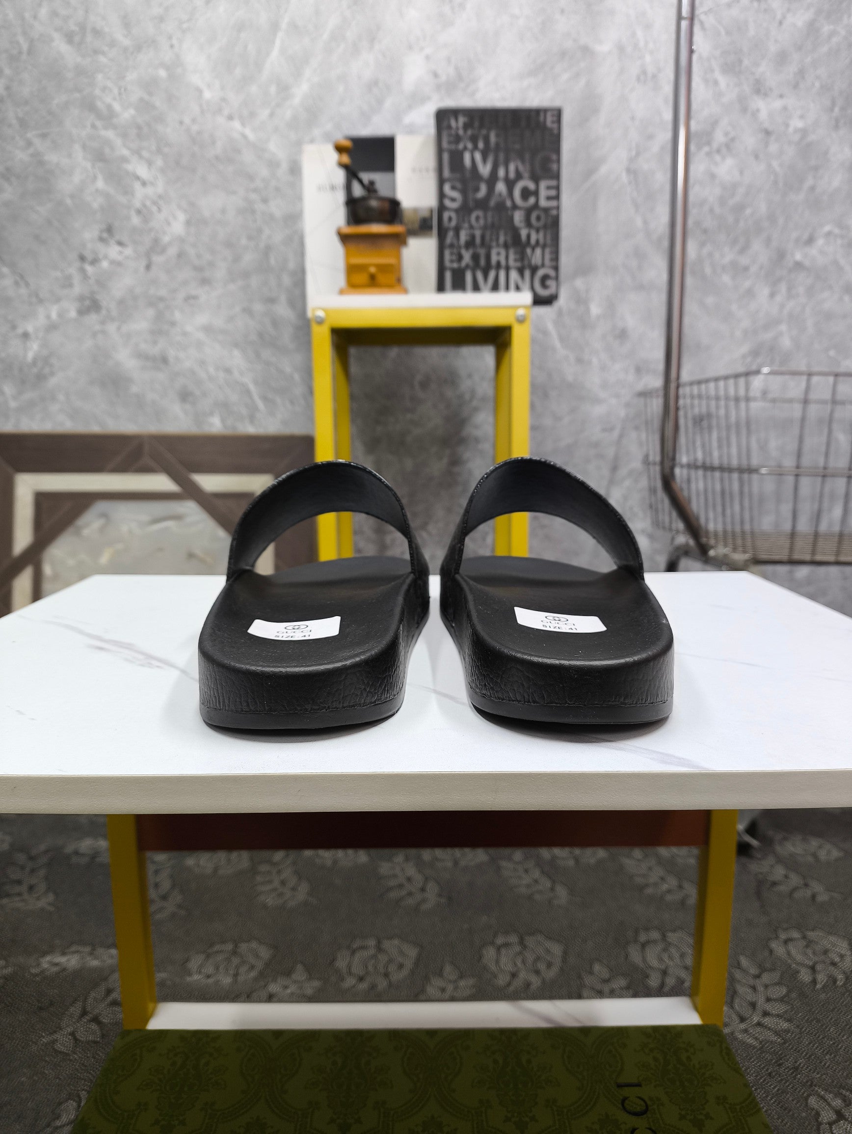 GG Men's Slide Black Sheepskin 535395