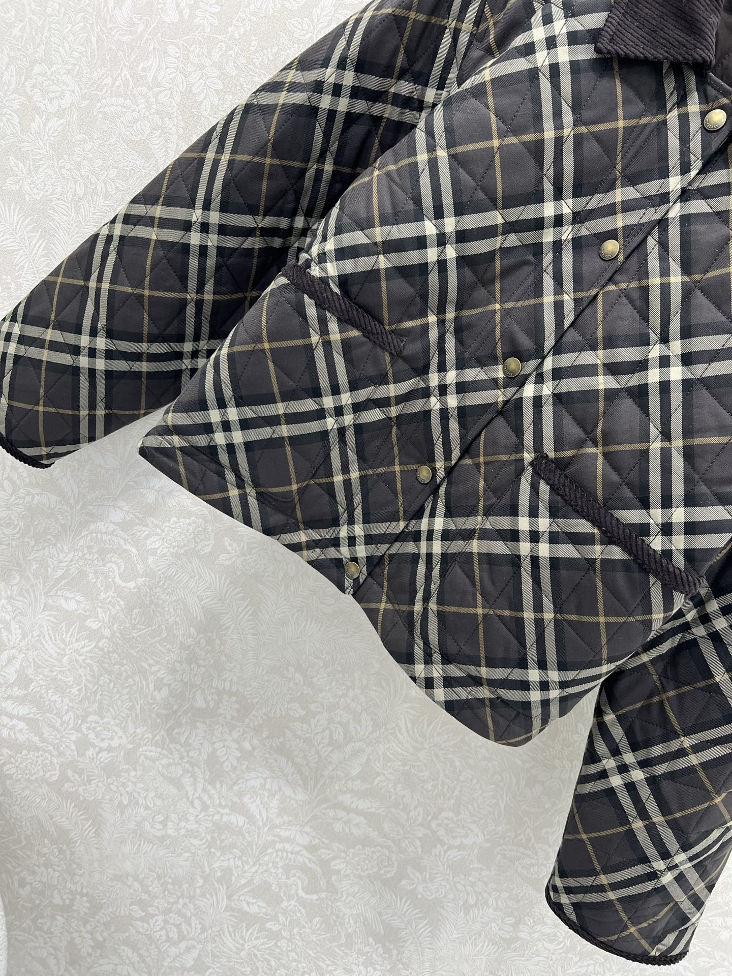 Burberry 25 Quilted Cropped Jacket Multicolor  Cotton