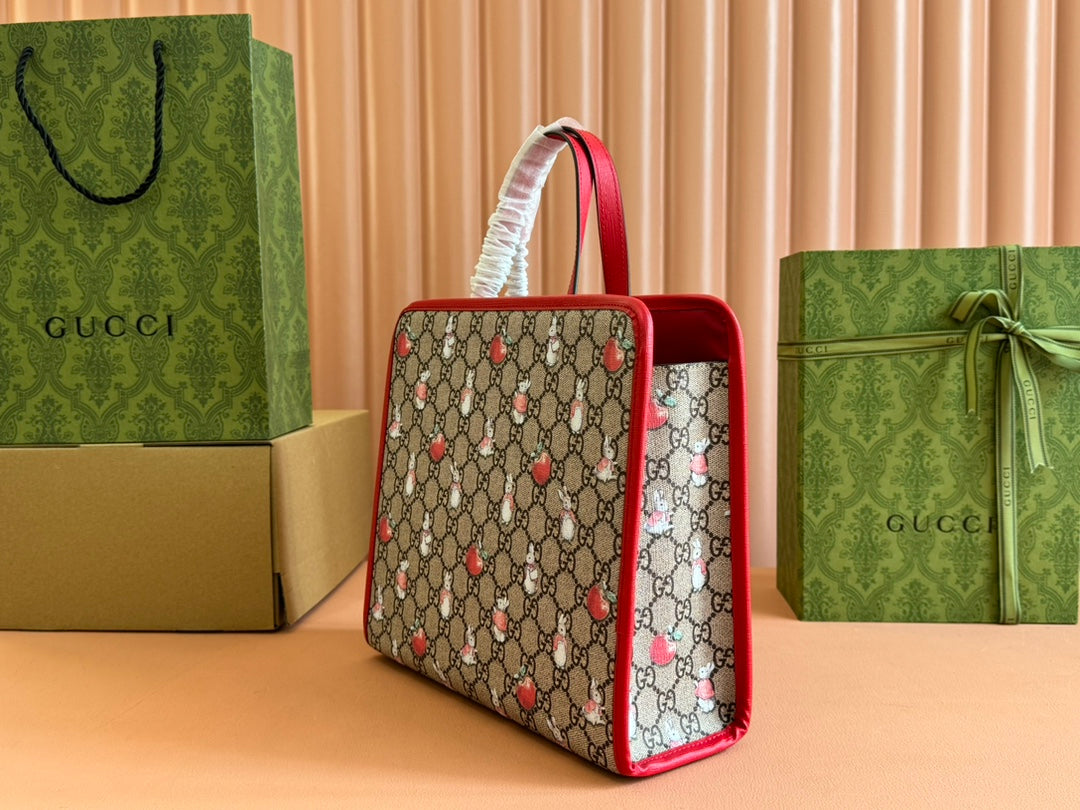 Gucci Bunny Print Tote Bag Red Beige Canvas 231228
