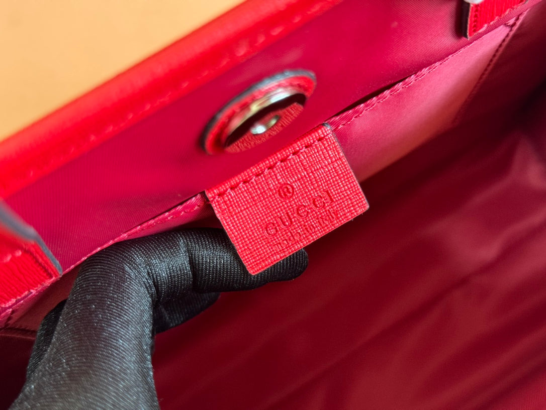 Gucci Bunny Print Tote Bag Red Beige Canvas 231228