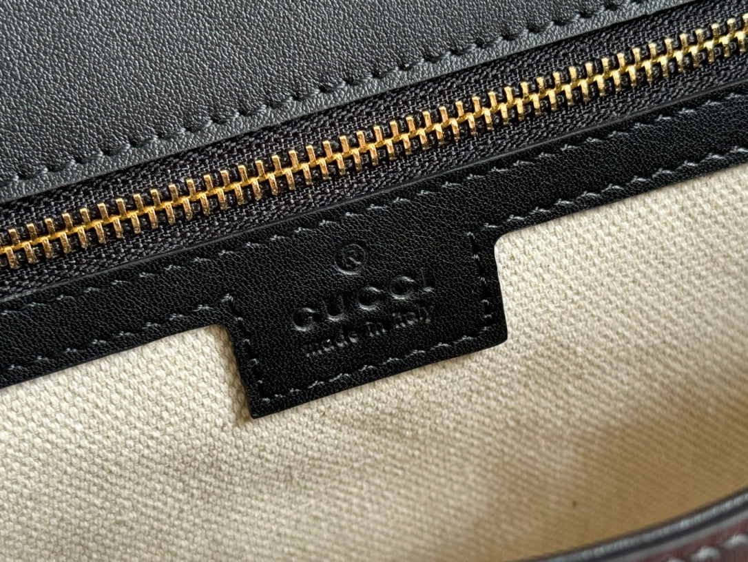Gucci Blondie 32 Bag Black Leather 239908