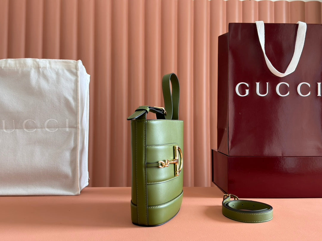 Gucci 73 Mini Bucket Bag Green Smooth Leather 244430