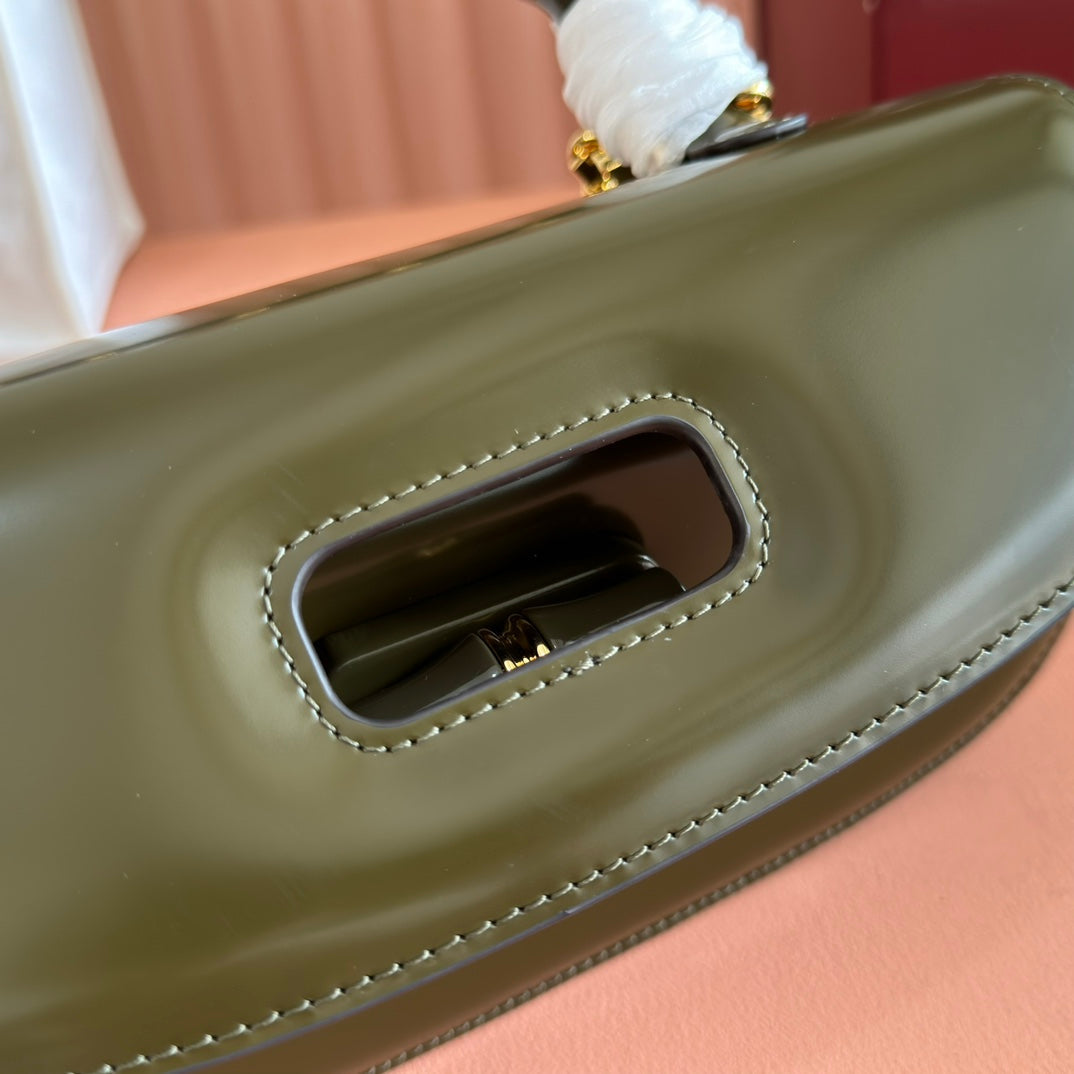 Gucci Bamboo Diva Bag Dark Green Leather 255007