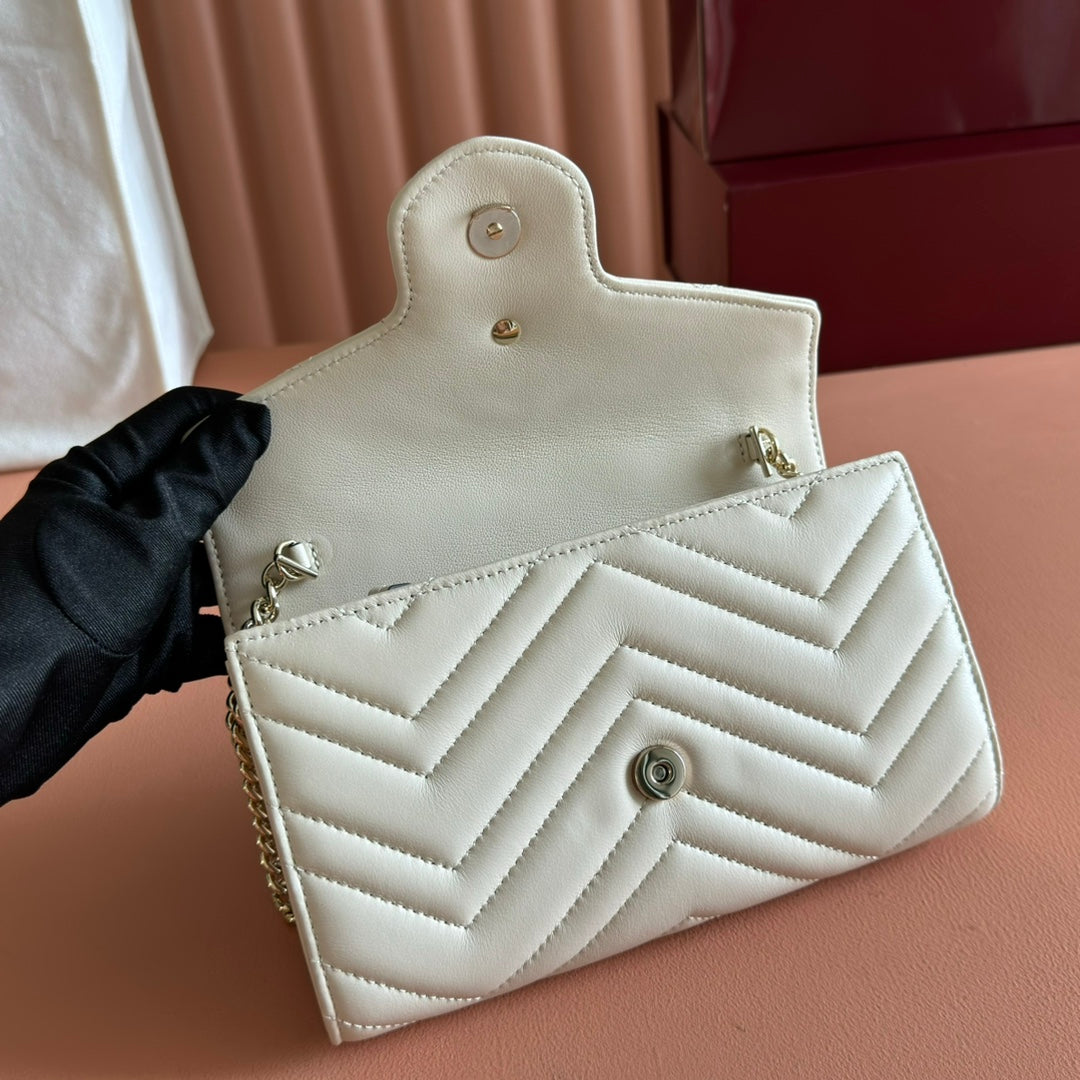 Gucci Marmont Chain Wallet White Cowhide 254967