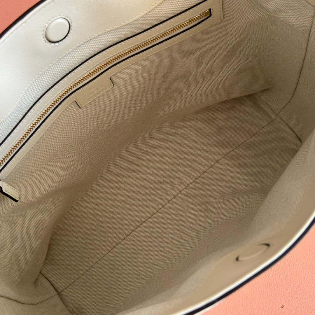 Gucci Beatrix Handbag 35 White Cowhide  272127