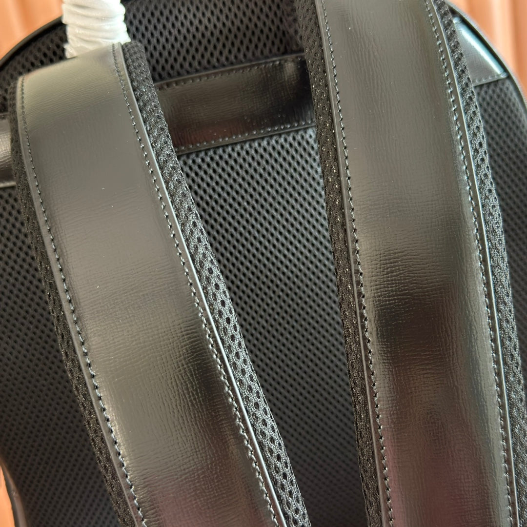 GG 2025 GG Supreme Backpack Gray mix Black Canvas Leather 273684