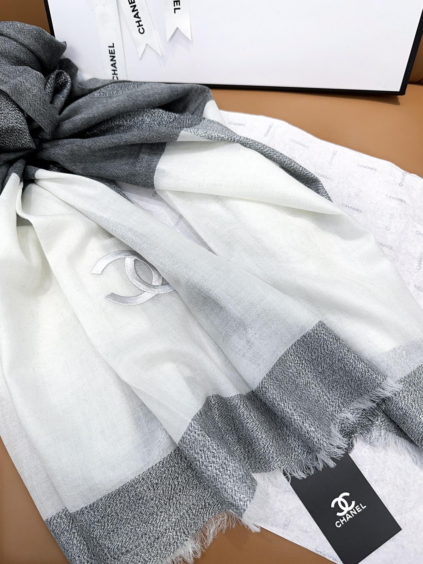 CC Scarf 200 CM In Grey Mix White Cashmere Silk  416880