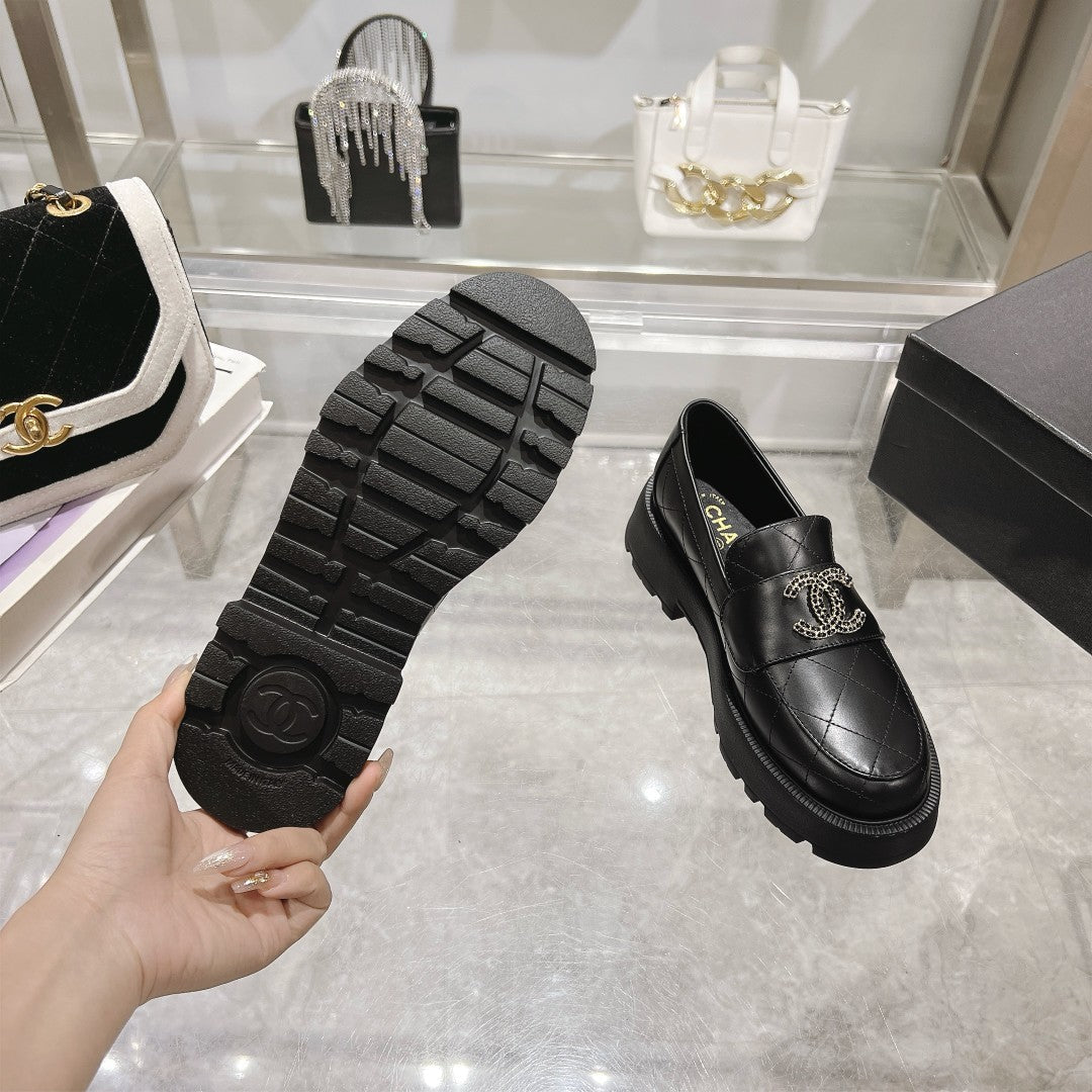 CC Moccasins Black Cowhide