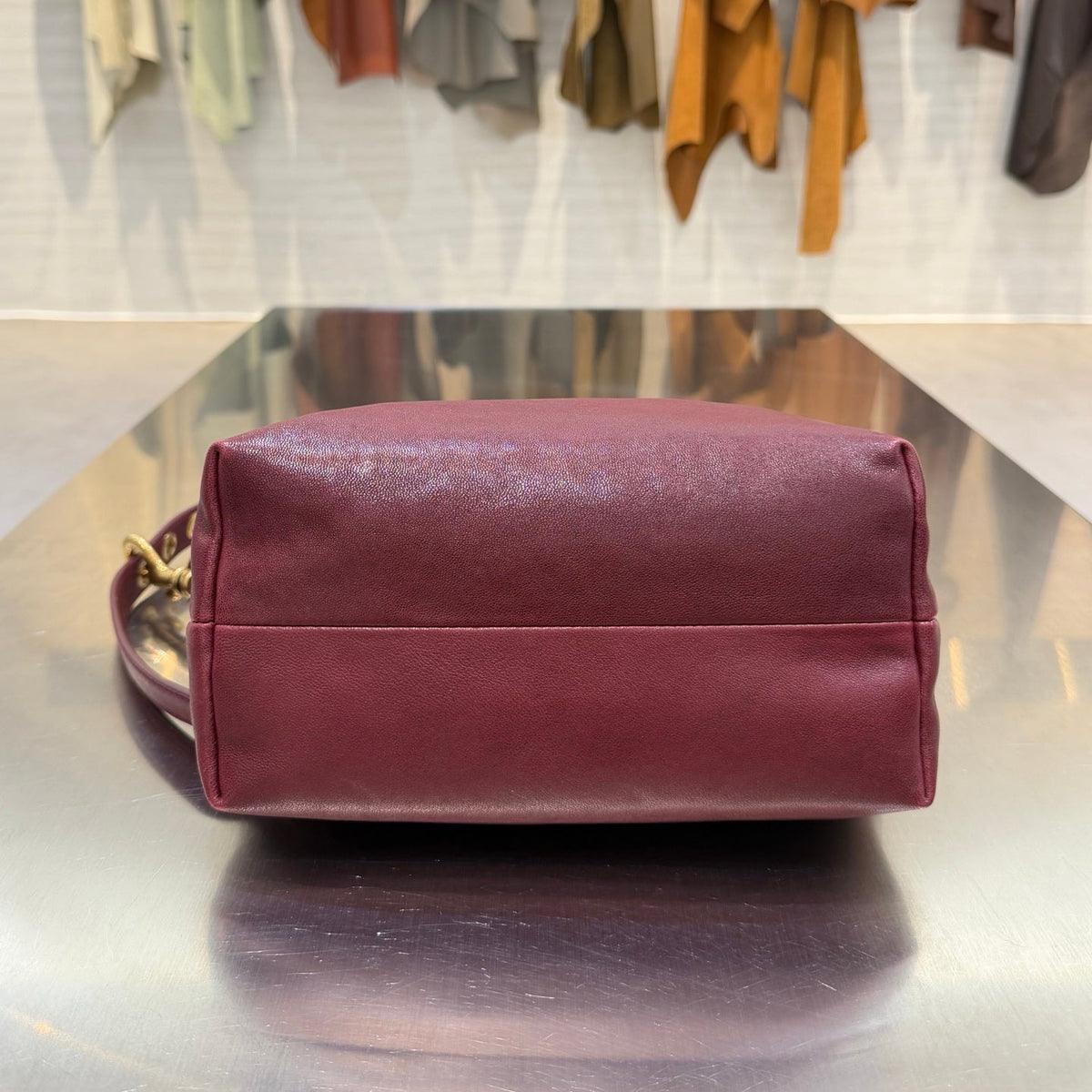 MiuMiu 2026 Amaranth Spirit Bag 22cm Suede Leather