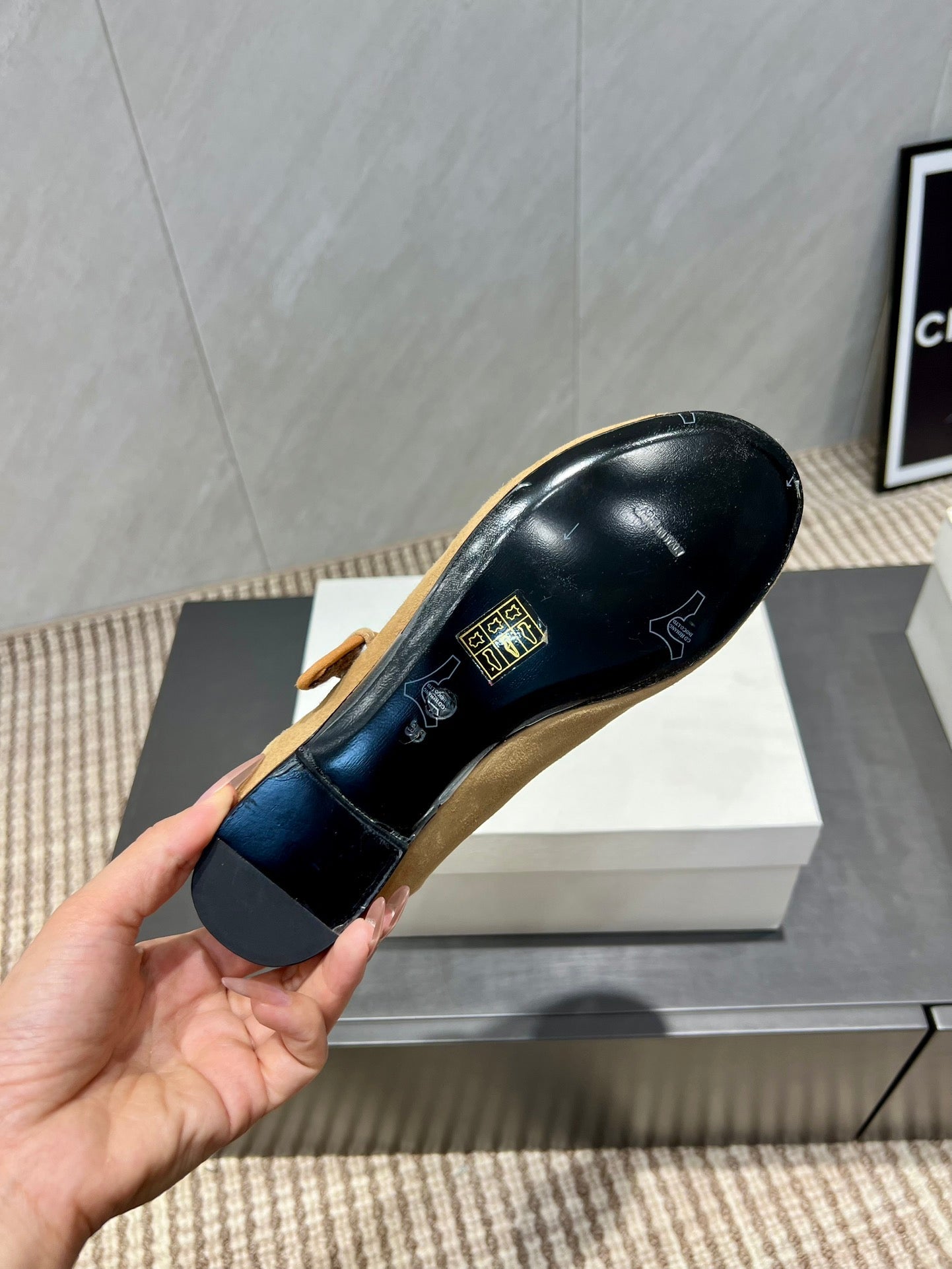 The Row 2025 Round Toe Ballet Flat Tan Suede Fleece 540489