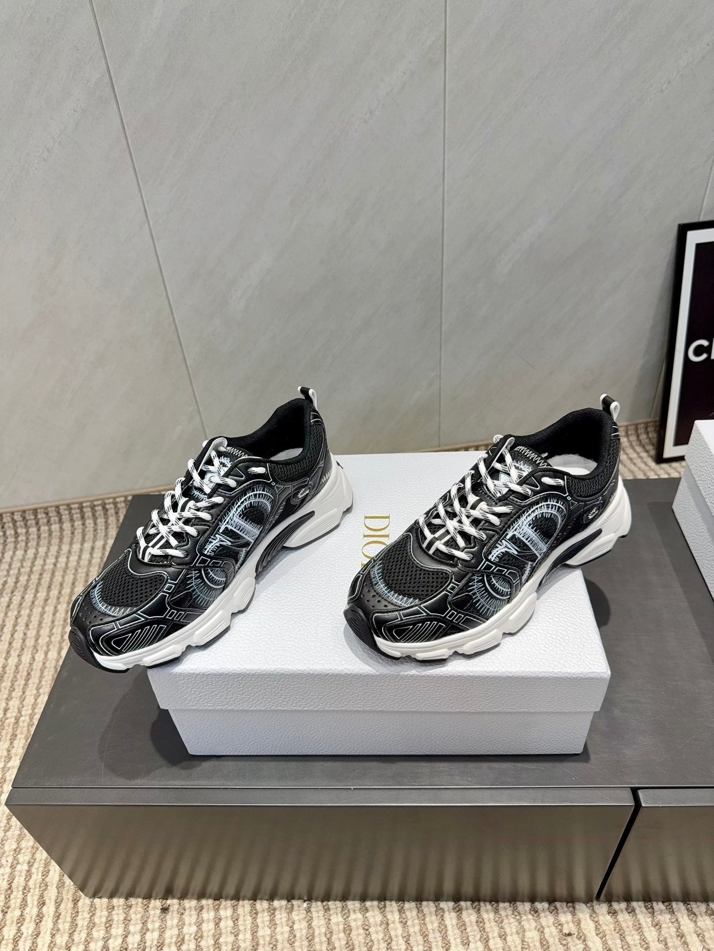 CD platform casual sneaker black white suede mesh 539674