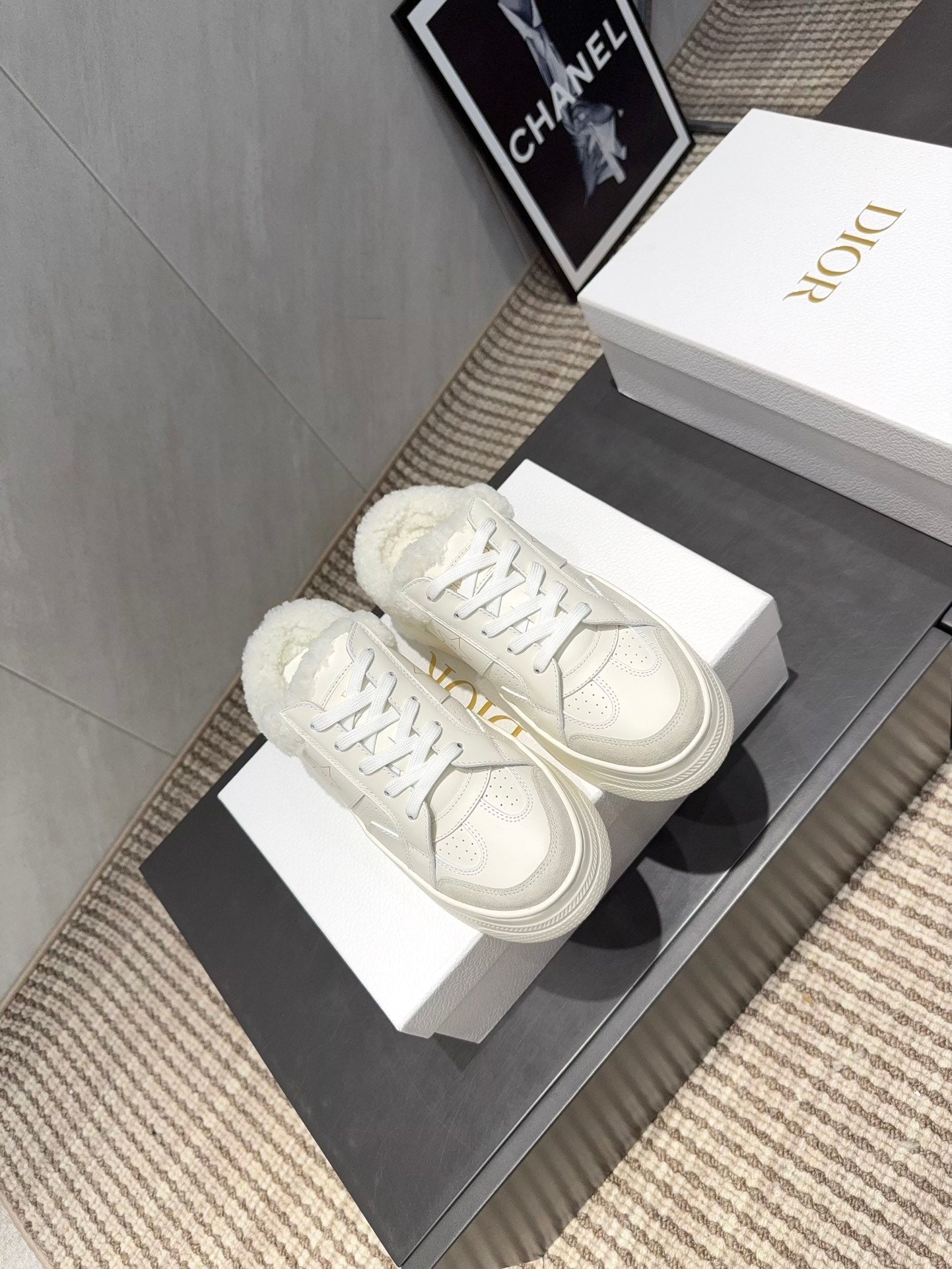 CD Star sneakers white cowhide wool 539687