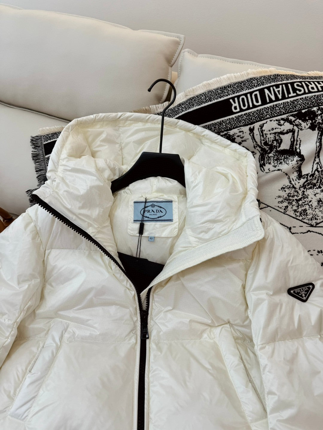 Prada 25 Short Jacket White Down Polyester 317485