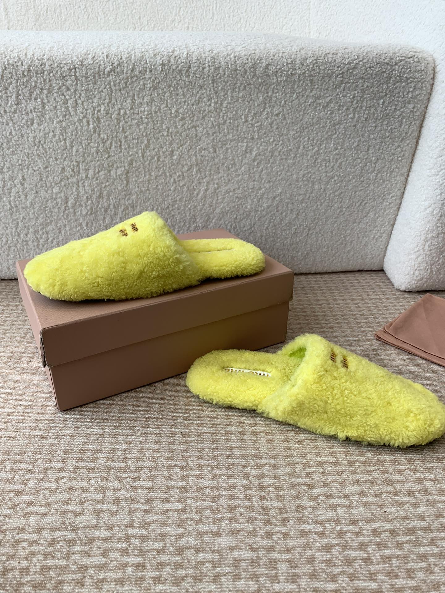 Miu Slippers Lemon Yellow Wool