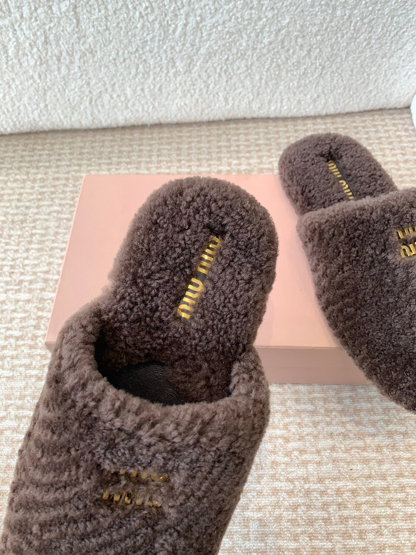 Miu Slippers Brown Earth Wool