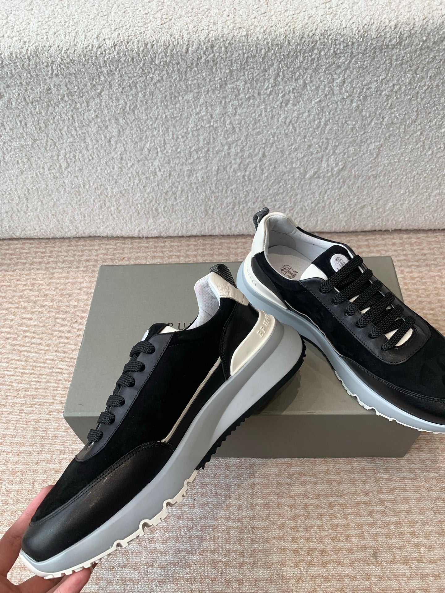 CL 25C Brunello Cucinelli Black Sneaker Suede 298884