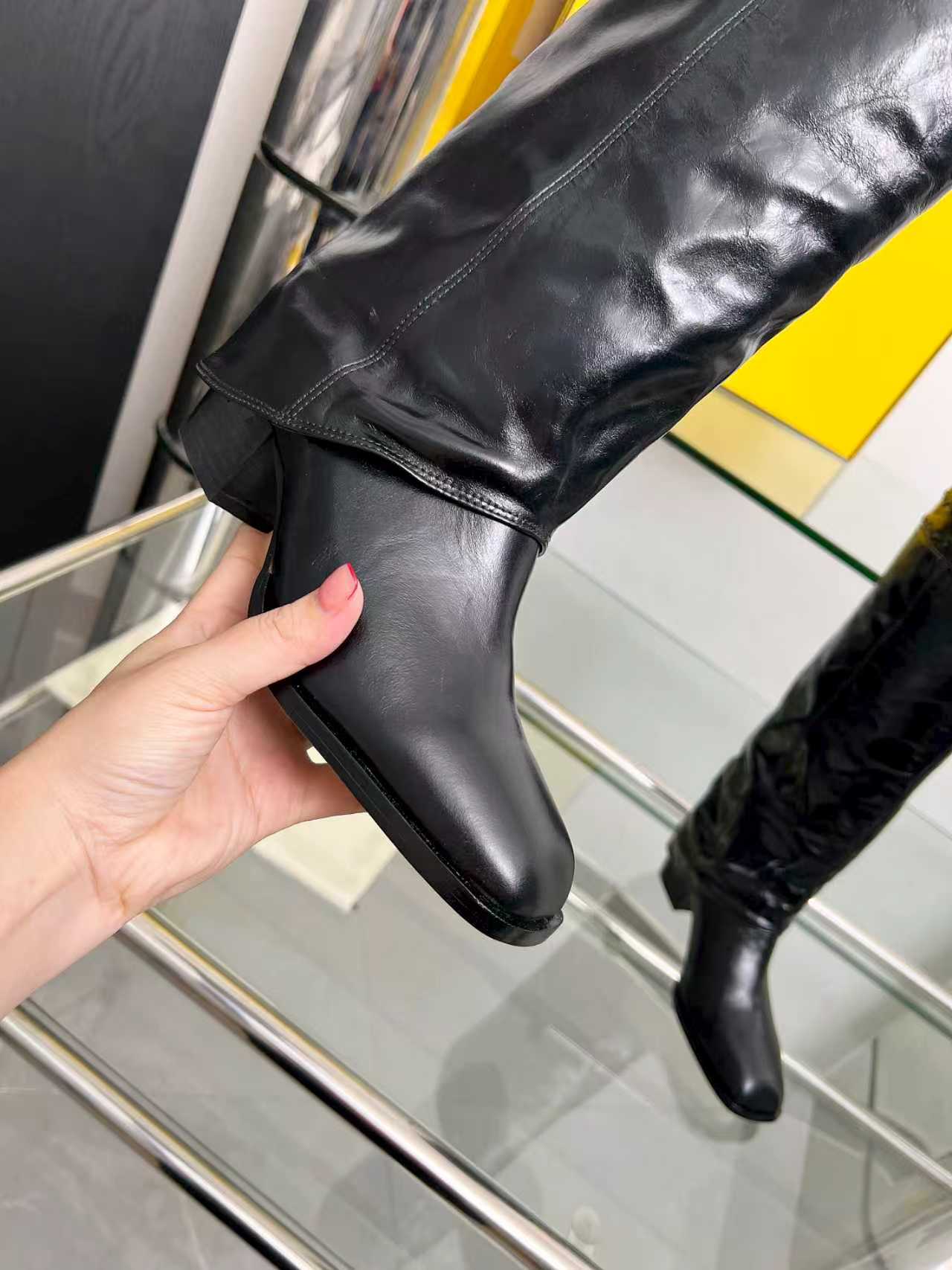 FENDI High boots  black calfskin 521231