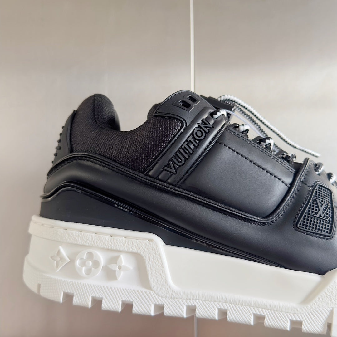LV Trainer Maxi Sneaker 40mm Black Cowhide